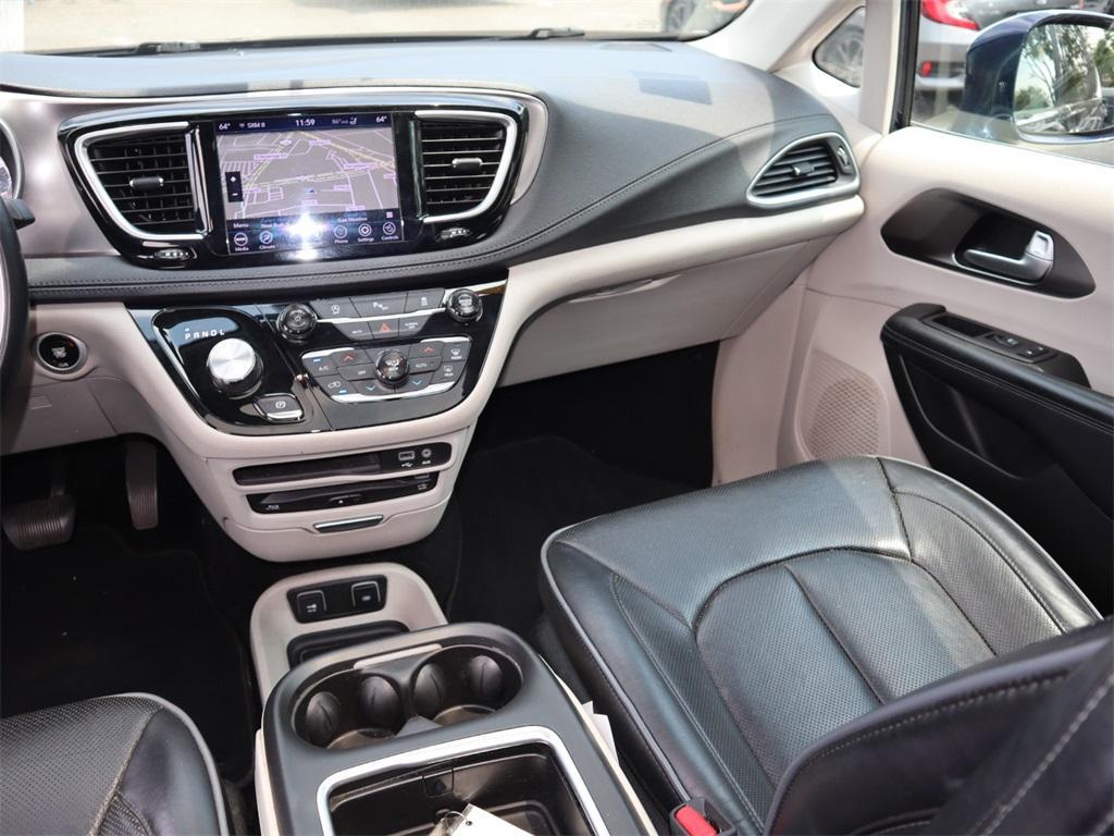 used 2018 Chrysler Pacifica car, priced at $18,995