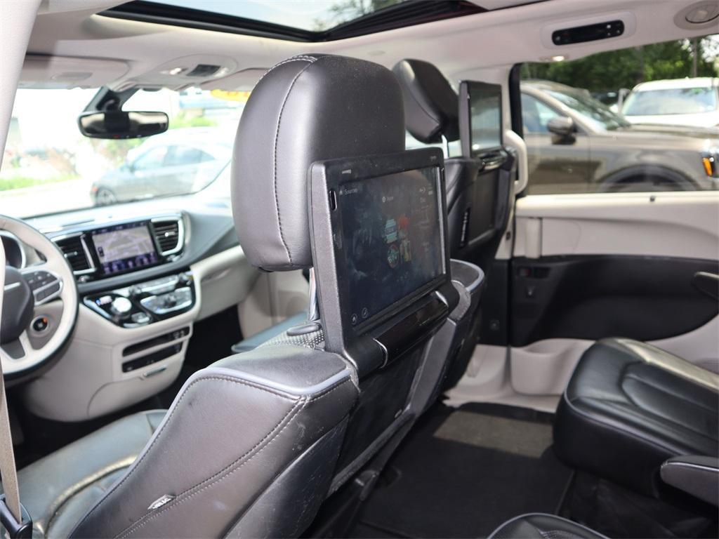 used 2018 Chrysler Pacifica car, priced at $17,627