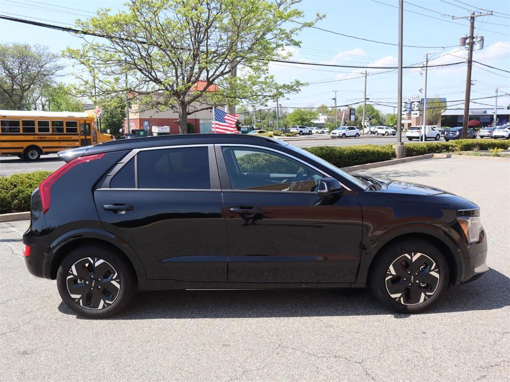 used 2025 Kia Niro EV car, priced at $35,388