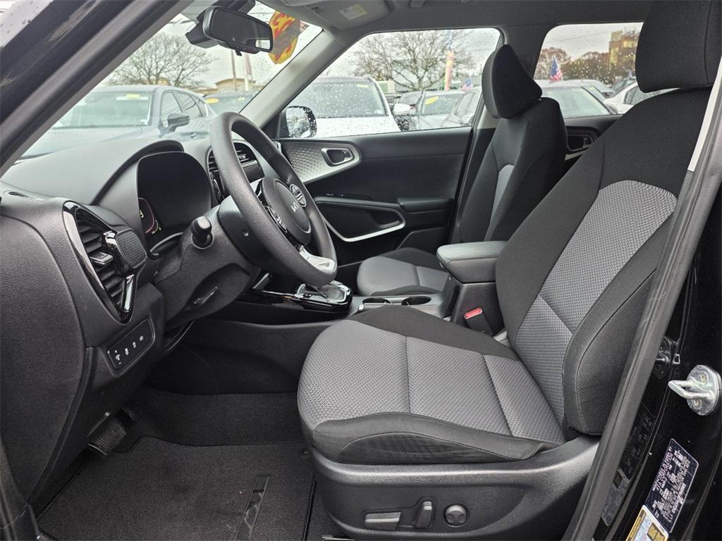 used 2023 Kia Soul car, priced at $18,701