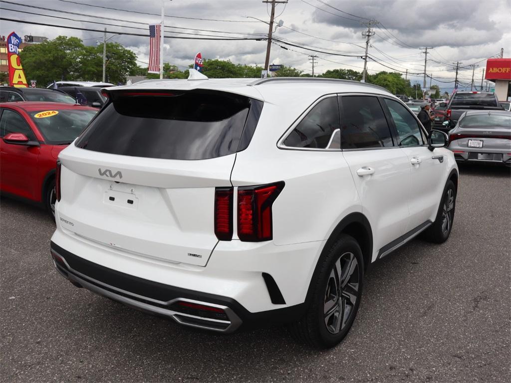 used 2024 Kia Sorento Hybrid car, priced at $35,240