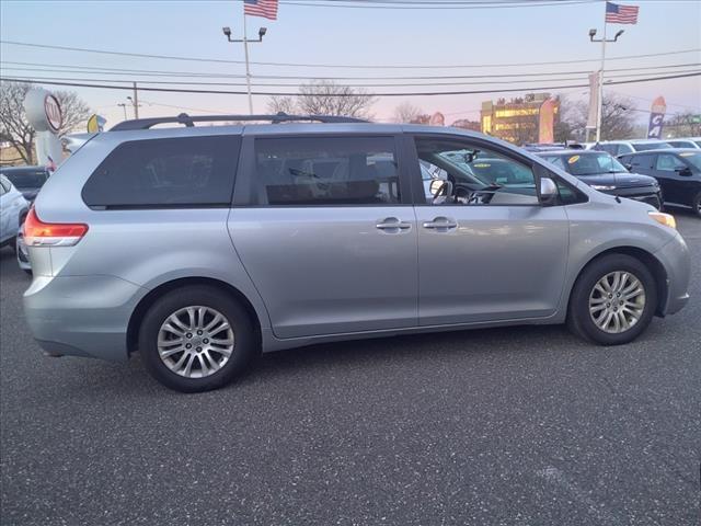 used 2014 Toyota Sienna car, priced at $18,562