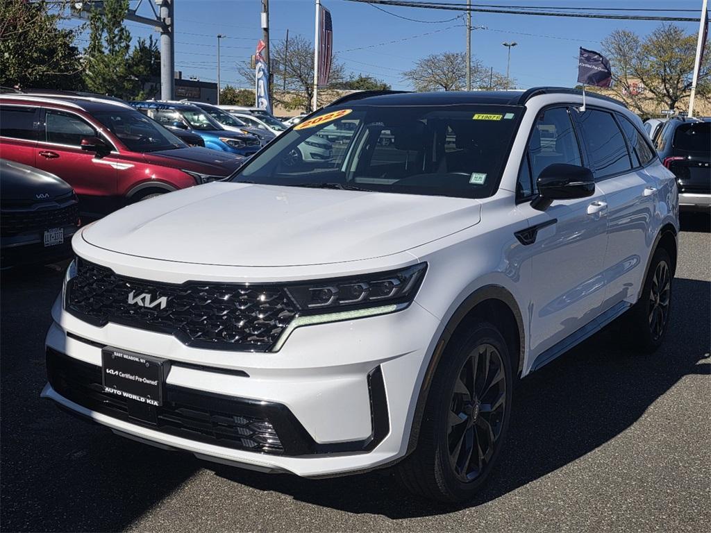 used 2022 Kia Sorento car, priced at $30,379