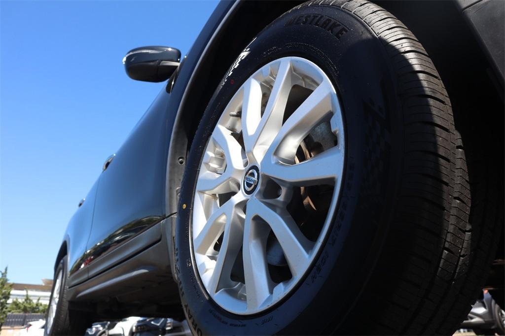used 2020 Nissan Rogue car, priced at $18,586