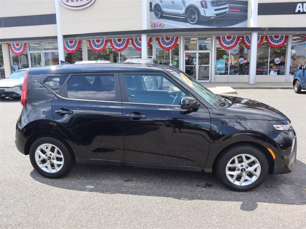 used 2022 Kia Soul car, priced at $13,050