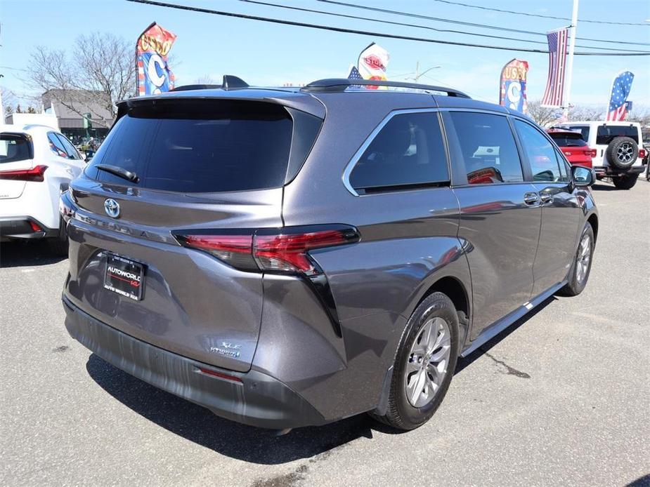 used 2021 Toyota Sienna car, priced at $39,442