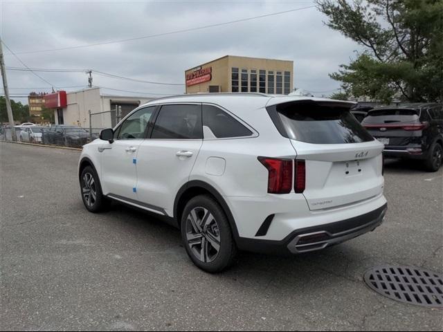 used 2023 Kia Sorento Hybrid car, priced at $32,348