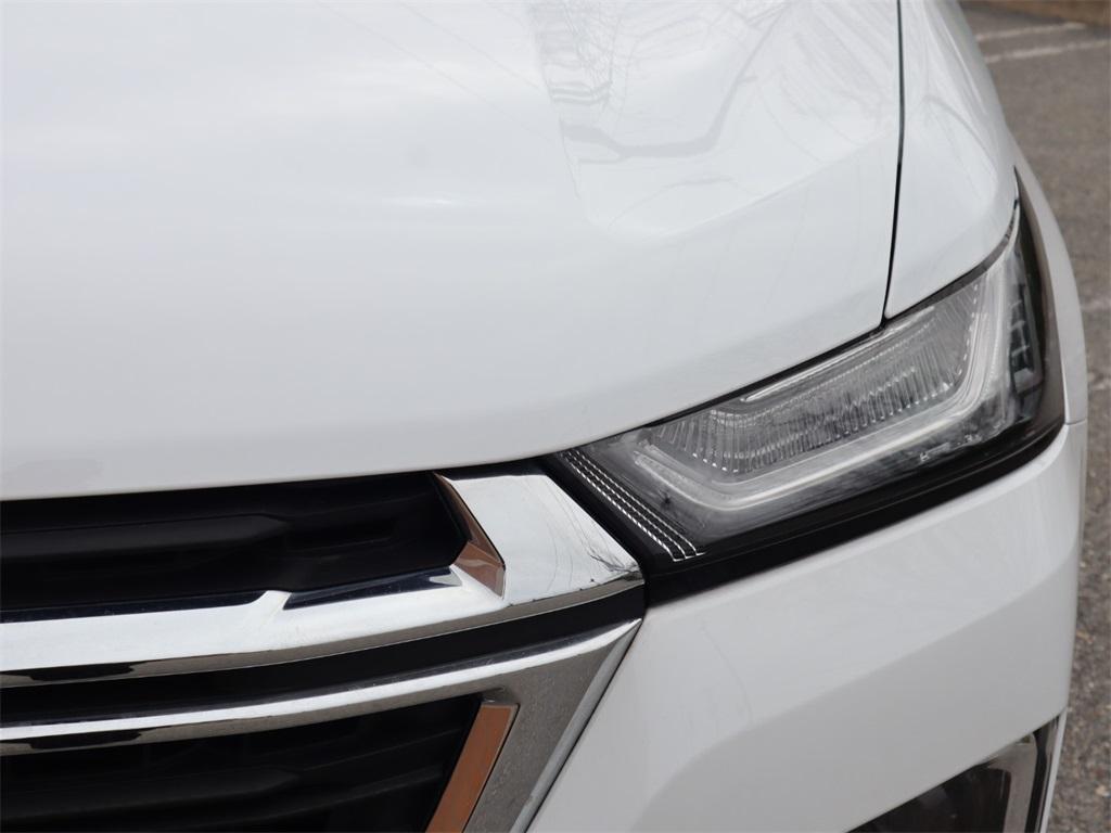 used 2023 Chevrolet Traverse car, priced at $27,877