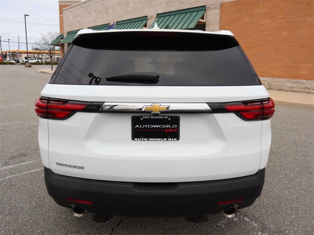 used 2023 Chevrolet Traverse car, priced at $27,877