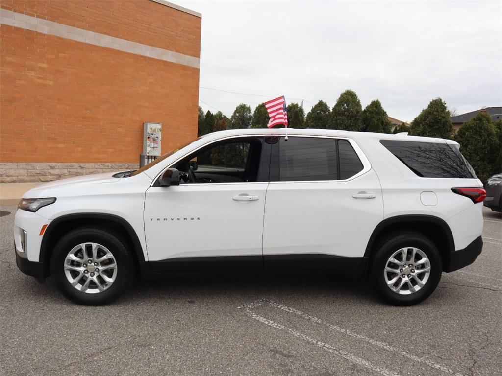 used 2023 Chevrolet Traverse car, priced at $27,877
