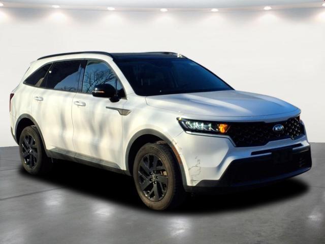 used 2021 Kia Sorento car, priced at $22,128