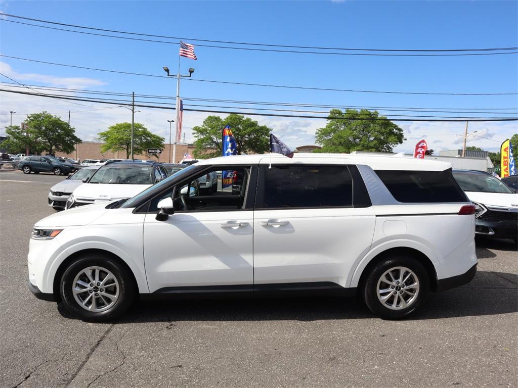 used 2022 Kia Carnival car, priced at $28,822