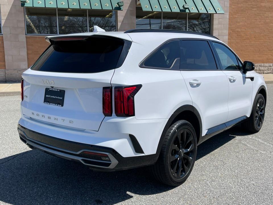 used 2022 Kia Sorento car, priced at $29,761