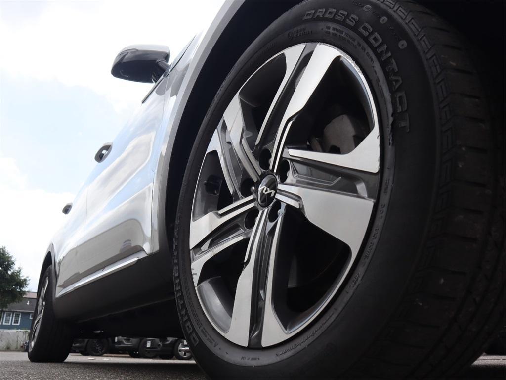 used 2022 Kia Sorento Plug-In Hybrid car, priced at $31,938