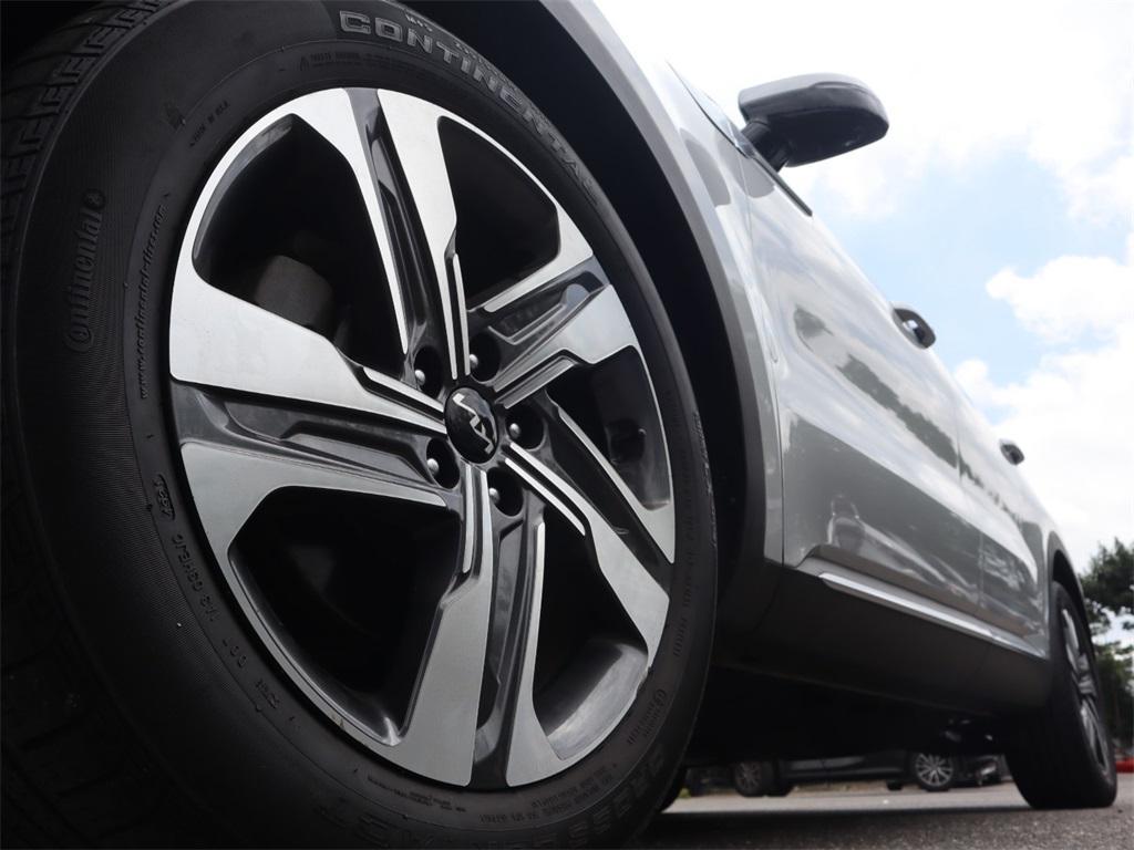 used 2022 Kia Sorento Plug-In Hybrid car, priced at $31,938