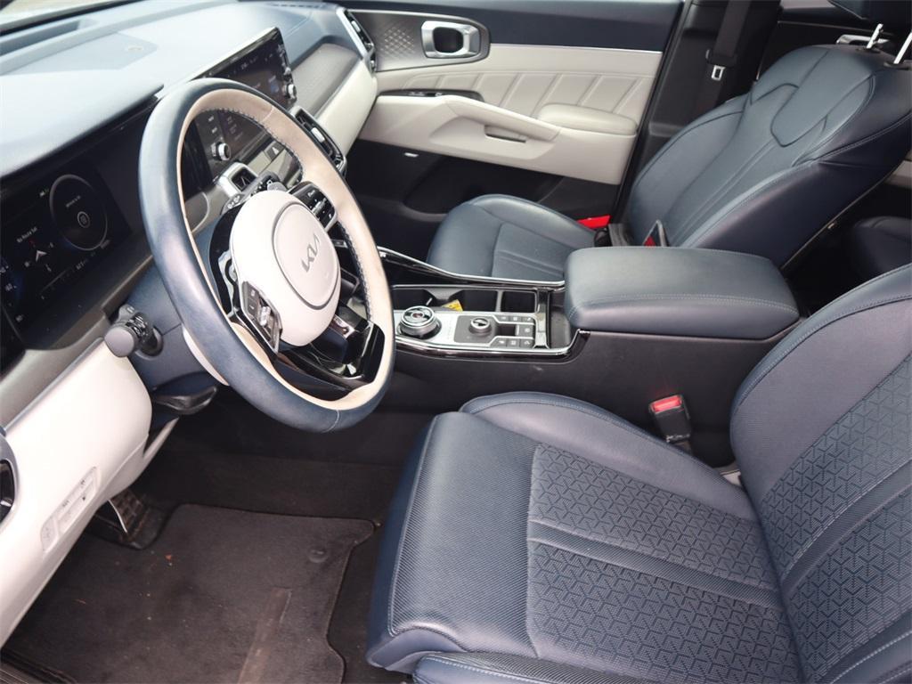 used 2022 Kia Sorento Plug-In Hybrid car, priced at $31,938