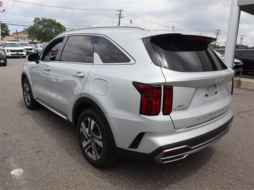 used 2022 Kia Sorento Plug-In Hybrid car, priced at $31,938