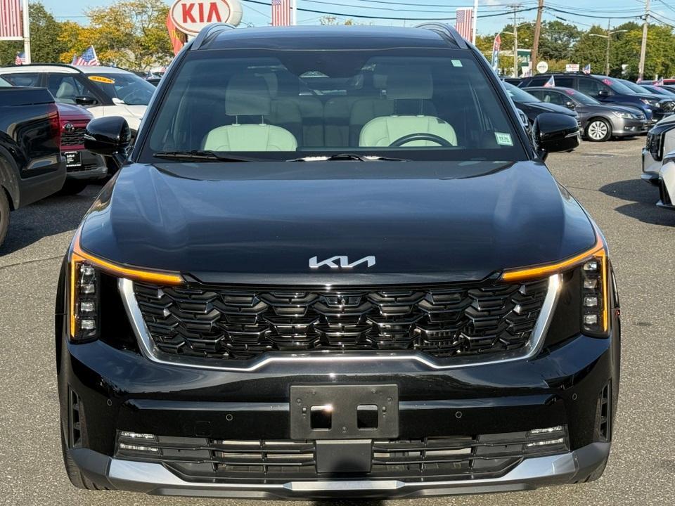 used 2025 Kia Sorento Hybrid car, priced at $37,054