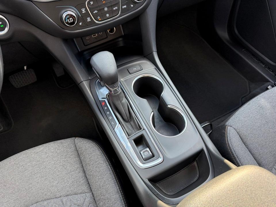 used 2022 Chevrolet Equinox car, priced at $19,923