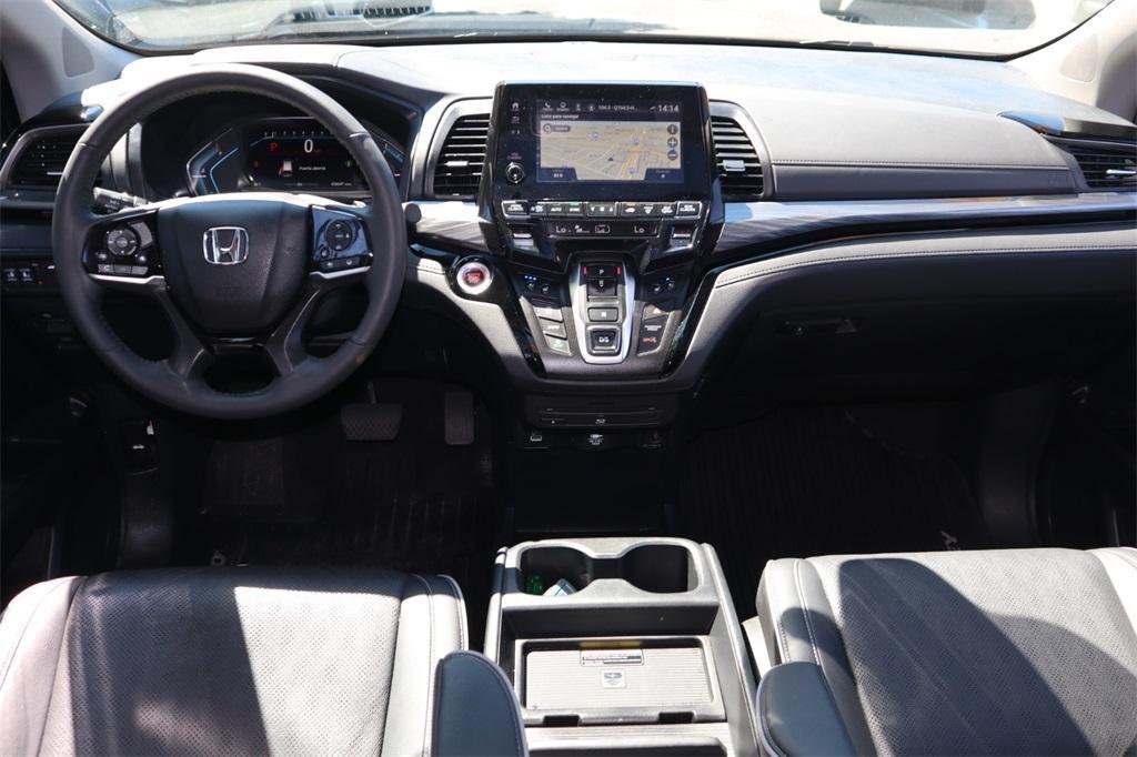 used 2024 Honda Odyssey car, priced at $40,904