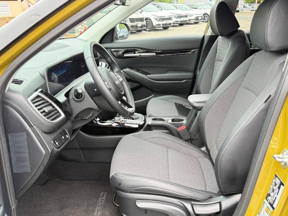 used 2024 Kia Seltos car, priced at $25,150
