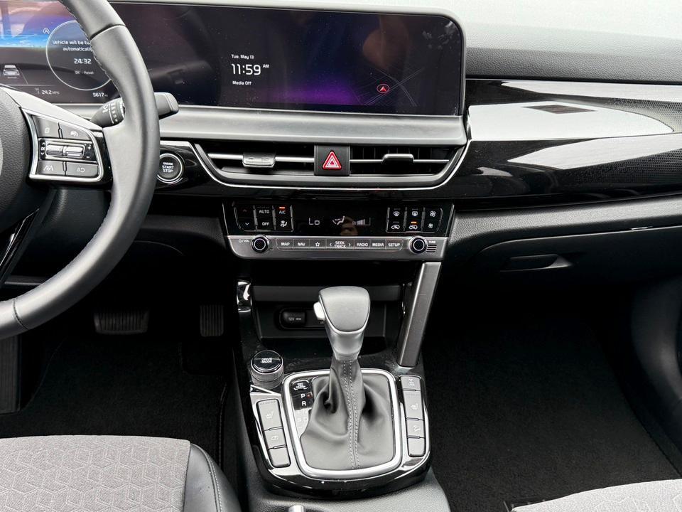 used 2024 Kia Seltos car, priced at $25,150
