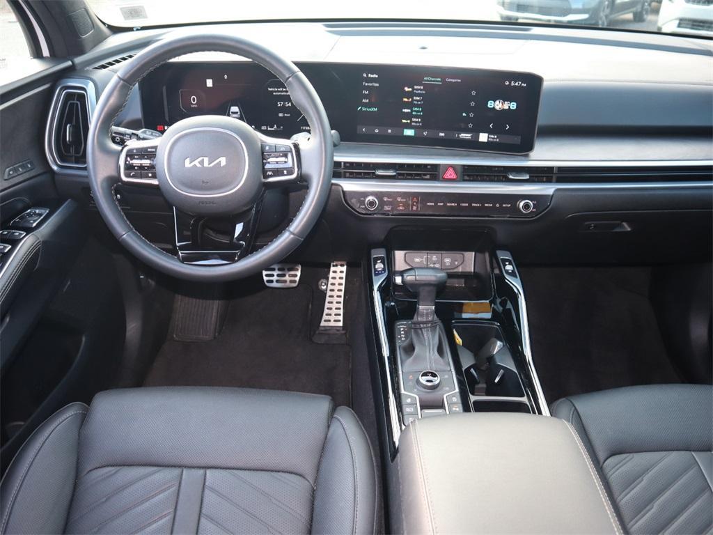 used 2024 Kia Sorento car, priced at $40,402