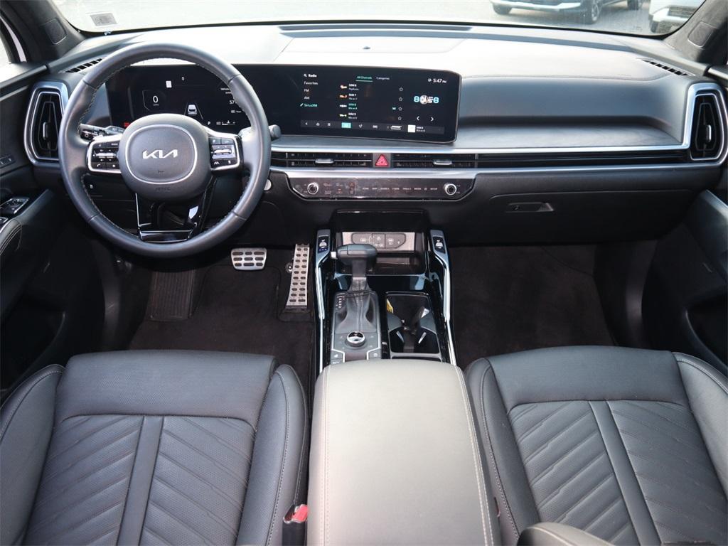 used 2024 Kia Sorento car, priced at $40,402