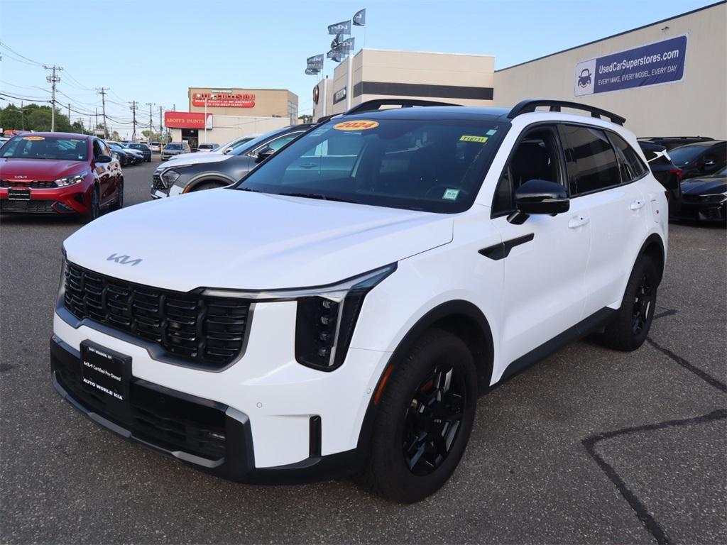 used 2024 Kia Sorento car, priced at $40,402