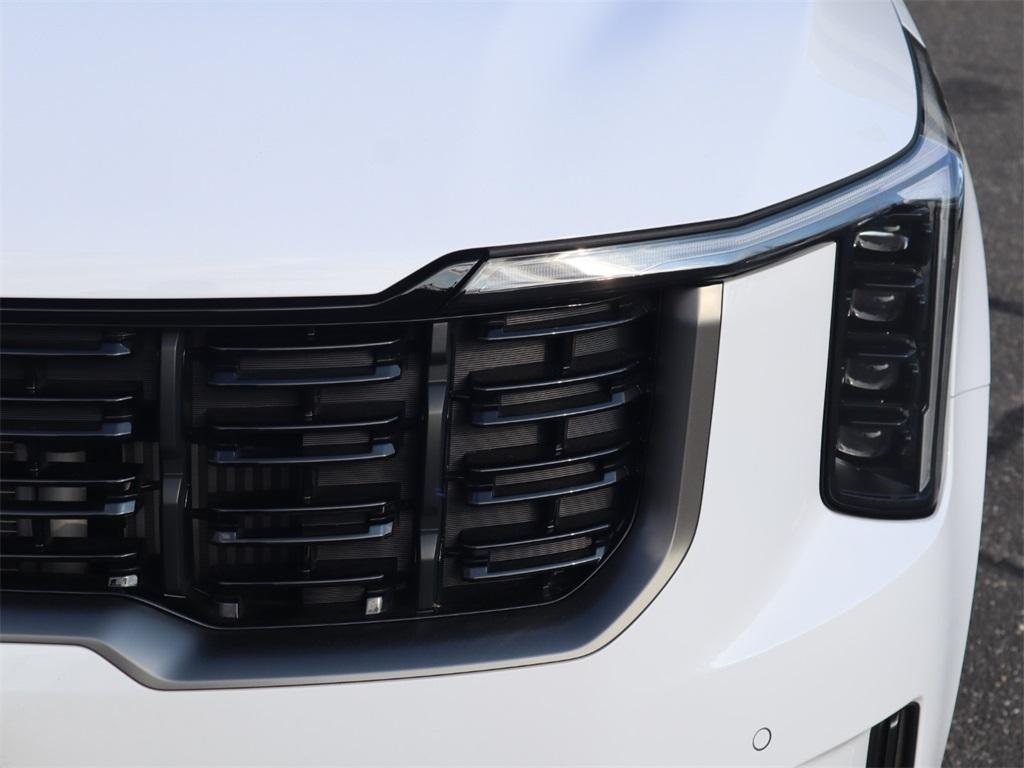 used 2024 Kia Sorento car, priced at $40,402
