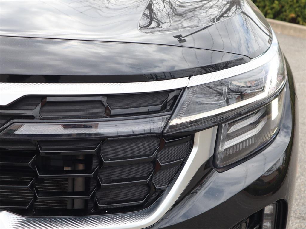 used 2024 Kia Seltos car, priced at $24,253