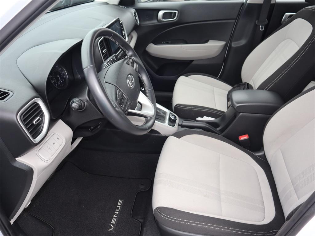 used 2022 Hyundai Venue car, priced at $17,399