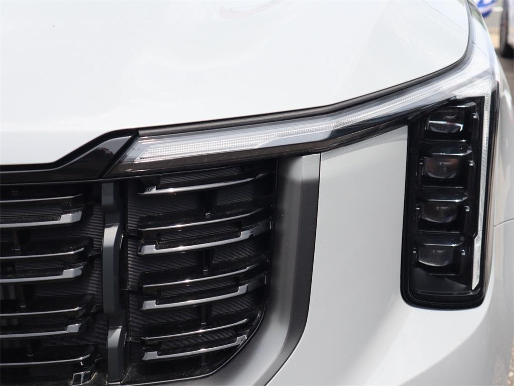 used 2024 Kia Sorento car, priced at $37,163