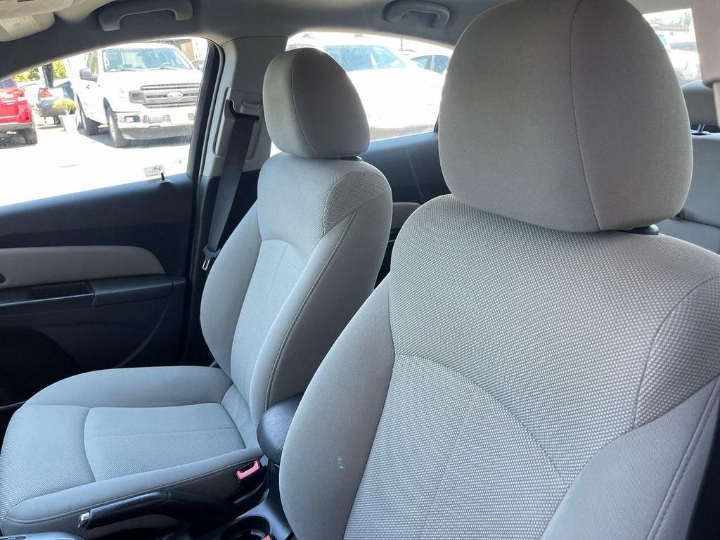 used 2011 Chevrolet Cruze car, priced at $5,999