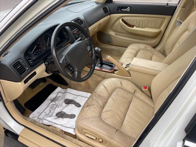used 1992 Acura Legend car, priced at $5,999