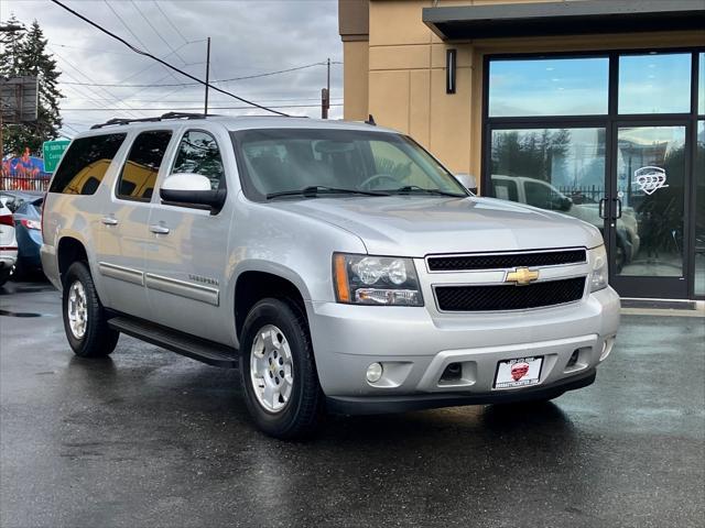 used 2010 Chevrolet Suburban car, priced at $9,999