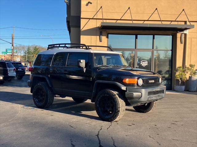 used 2007 Toyota FJ Cruiser car, priced at $14,999