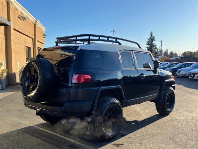 used 2007 Toyota FJ Cruiser car, priced at $14,999