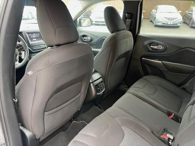 used 2019 Jeep Cherokee car, priced at $16,999