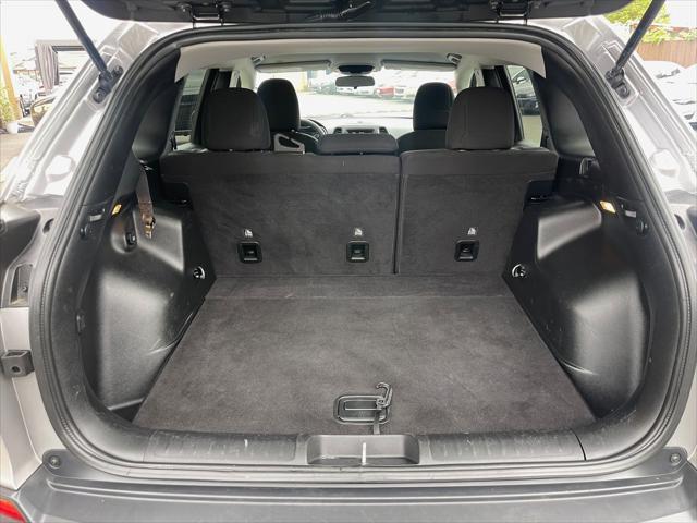 used 2019 Jeep Cherokee car, priced at $16,999