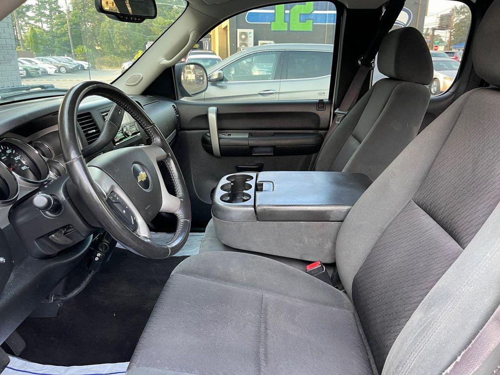 used 2009 Chevrolet Silverado 1500 car, priced at $10,999