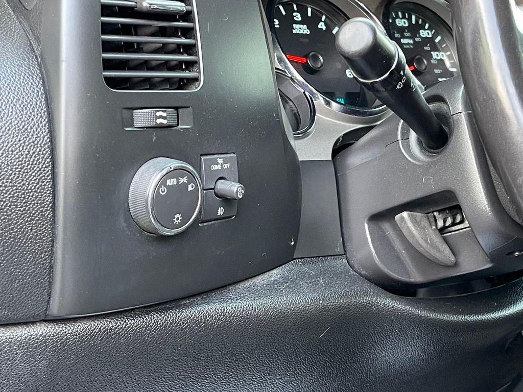 used 2009 Chevrolet Silverado 1500 car, priced at $10,999