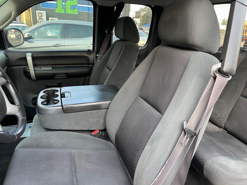 used 2009 Chevrolet Silverado 1500 car, priced at $10,999