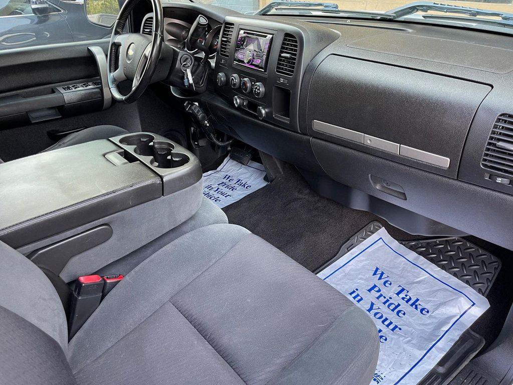 used 2009 Chevrolet Silverado 1500 car, priced at $10,999