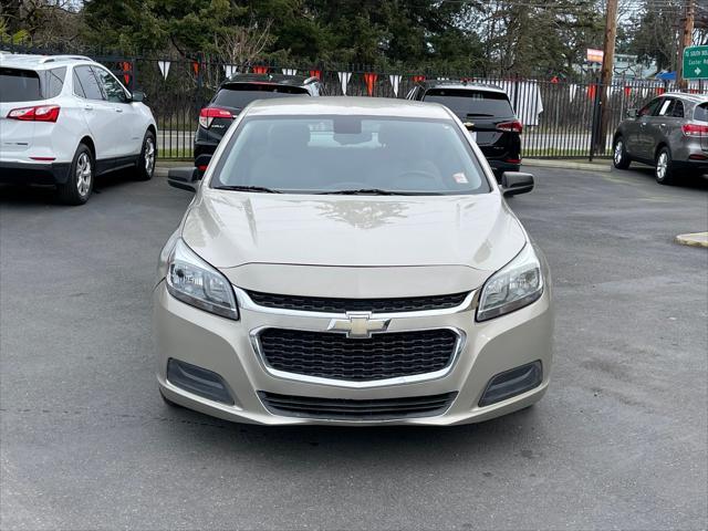 used 2016 Chevrolet Malibu Limited car, priced at $9,999