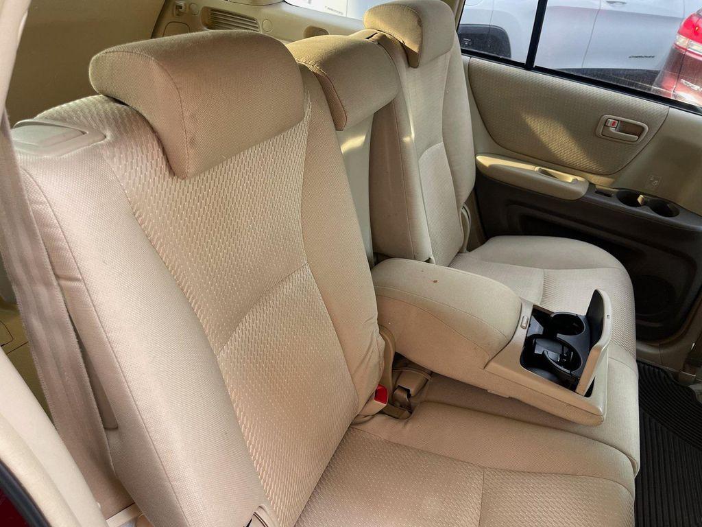 used 2007 Toyota Highlander car, priced at $6,999