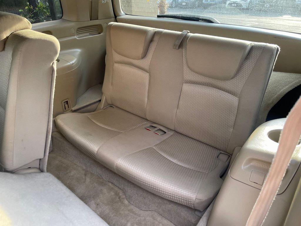 used 2007 Toyota Highlander car, priced at $6,999