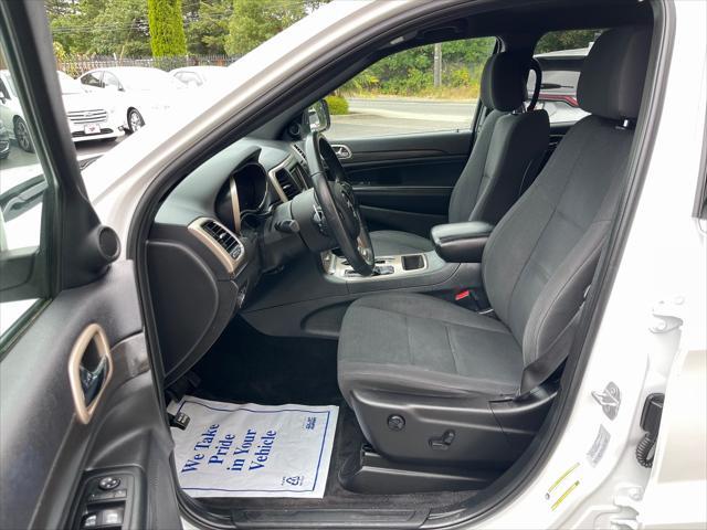used 2017 Jeep Grand Cherokee car, priced at $11,841