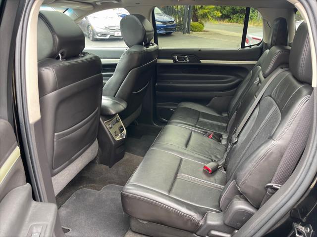 used 2012 Lincoln MKT car, priced at $8,999