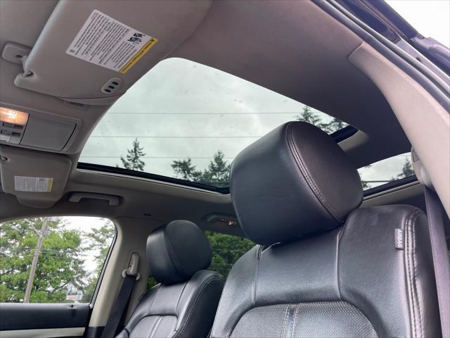 used 2012 Lincoln MKT car, priced at $8,999